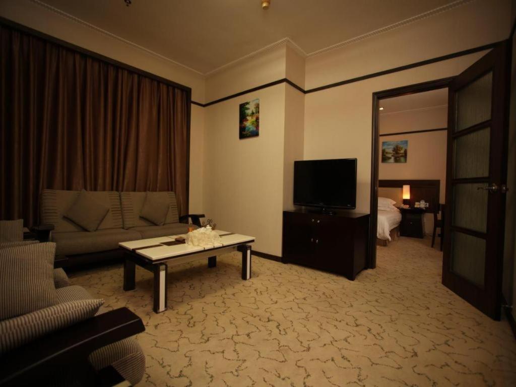 Rezen Hotel Huaxia Xiamen Bagian luar foto
