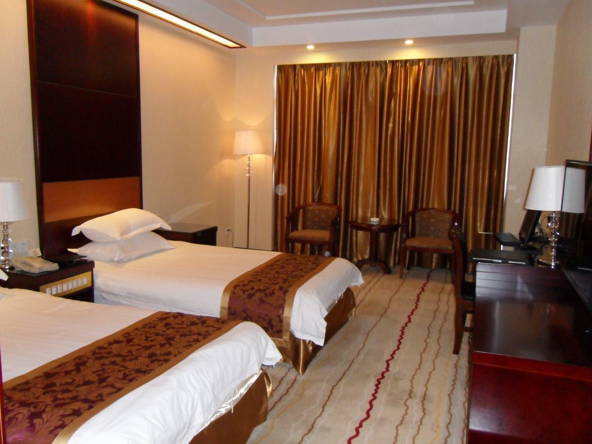 Rezen Hotel Huaxia Xiamen Bagian luar foto