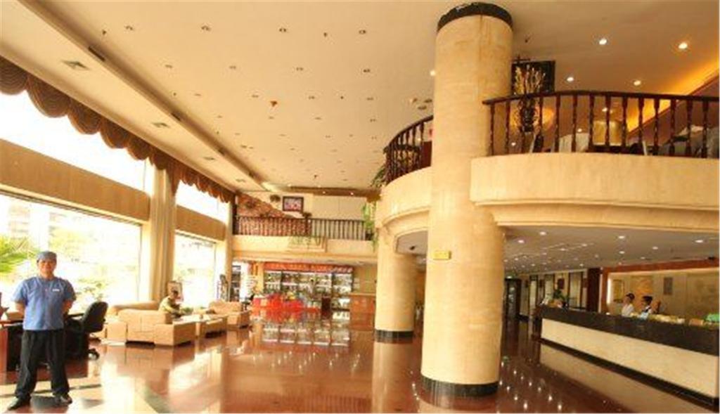 Rezen Hotel Huaxia Xiamen Bagian luar foto